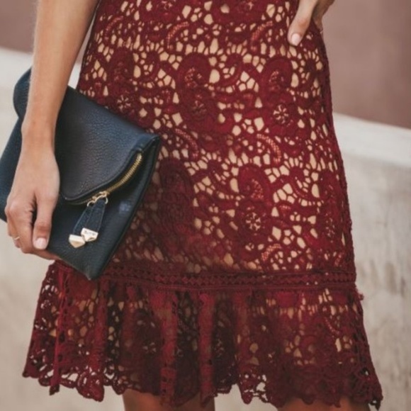 DO + BE Burgundy Wine Embroidered Lace Fit & Flare Knee-Length Cocktail Dress - Picture 8 of 8